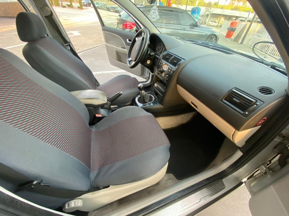 Ford mondeo 1.8 gpl