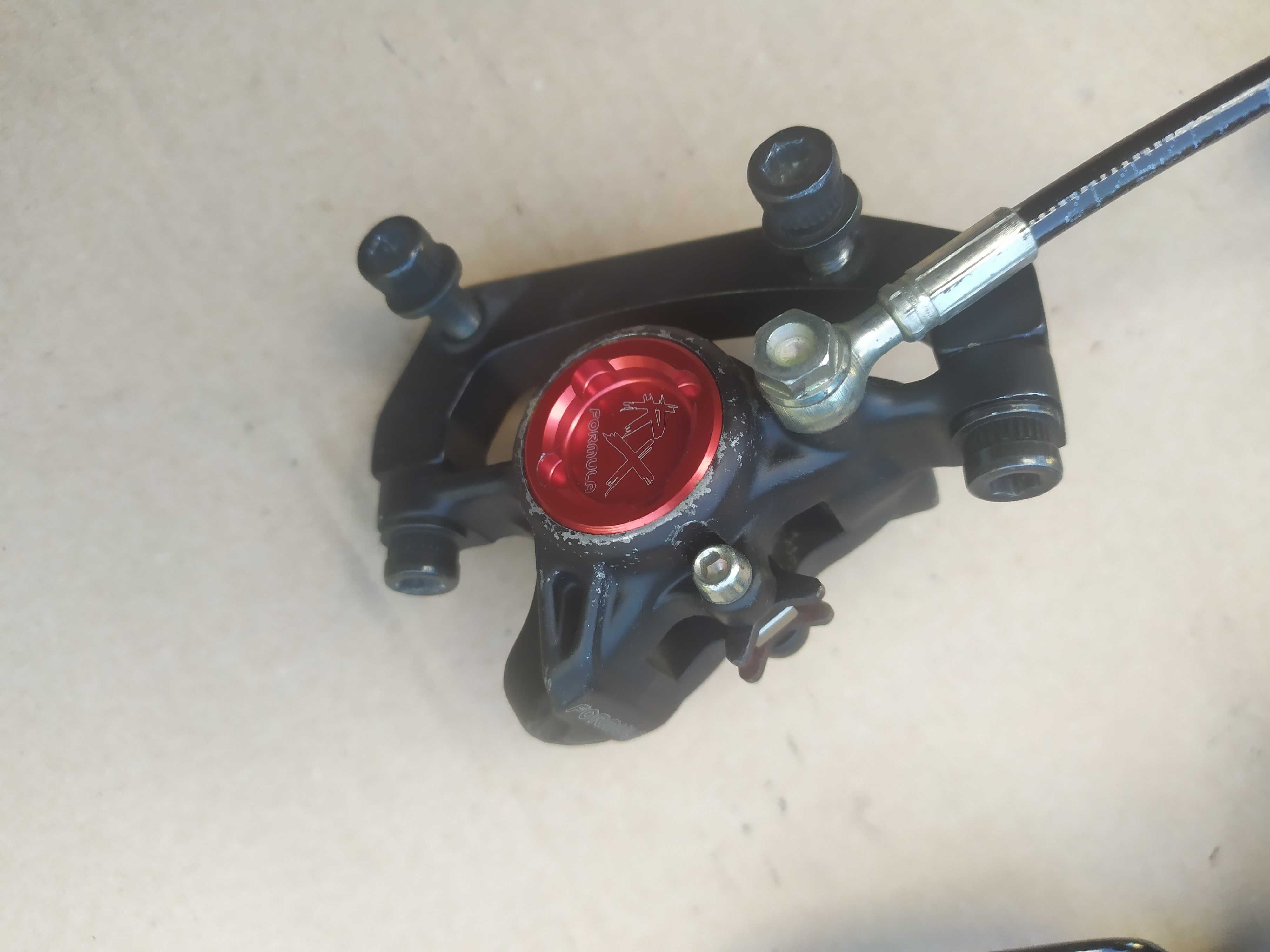 Hamulce Tarczowe Formula R1 / RX Komplet