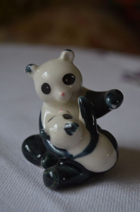 miniaturka figurka miś Panda niedźwiadek porcelana