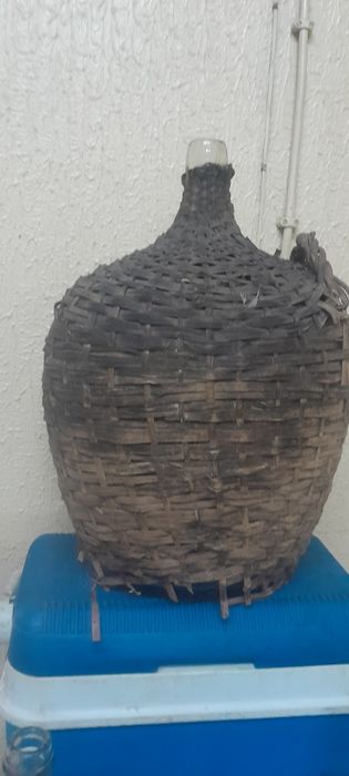 Garrafoes vidro antigo