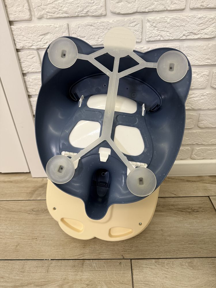 Стільчик для купання Smoby Little 2 в 1 з ігровою панеллю