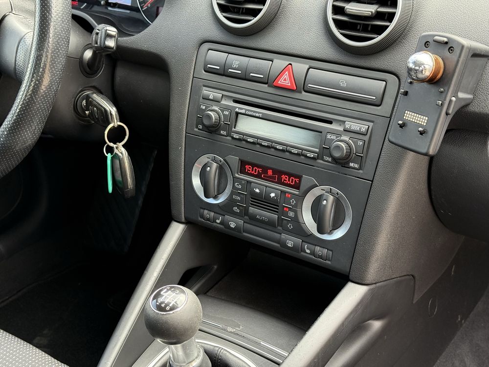 Audi A3 / 8P / 2.0 Diesel / Drugi komplet opon / Sprawna / Xenon /
