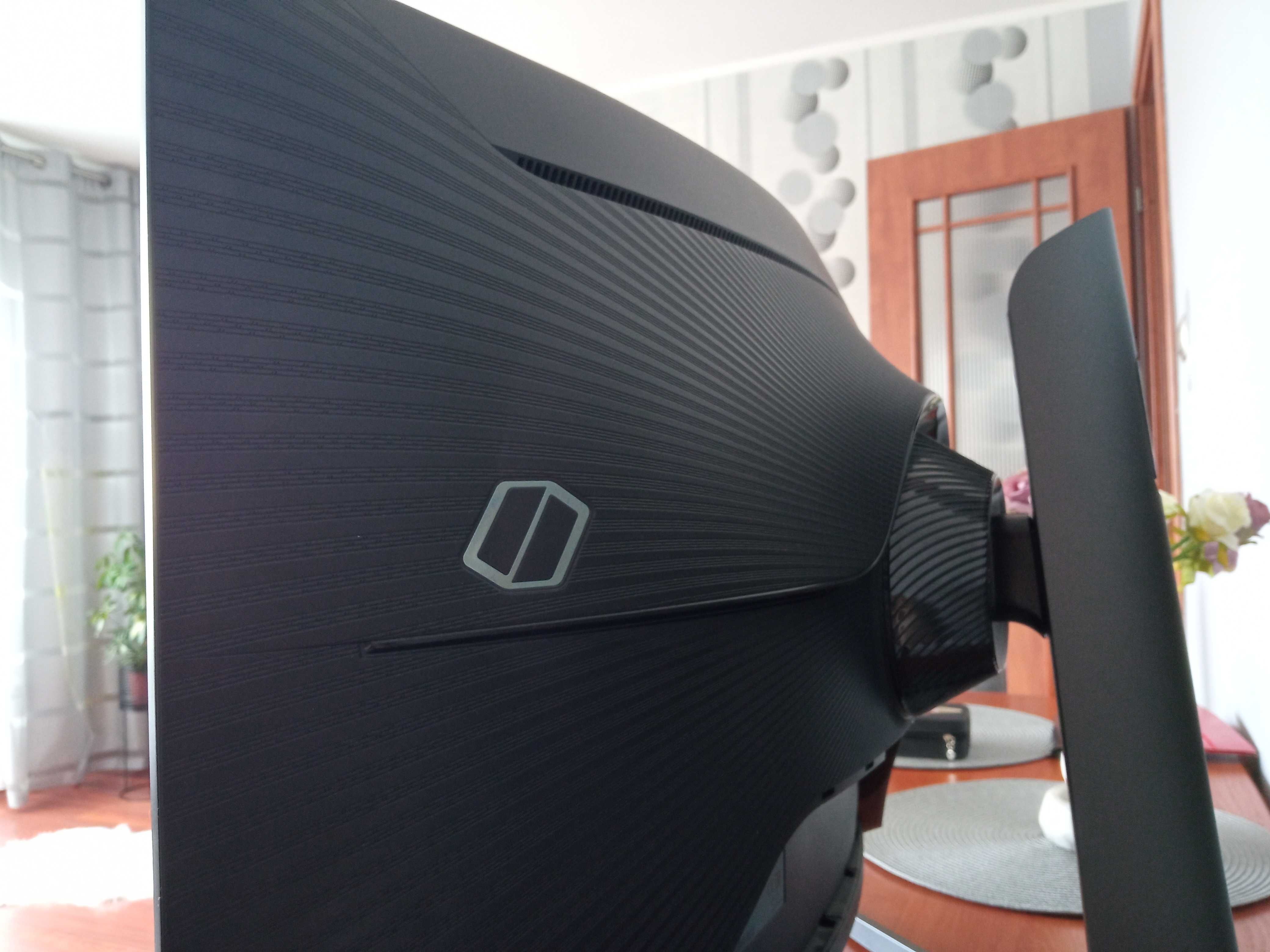 Samsung Odyssey G7 32" C32G75TQSRX – Stan bardzo dobry