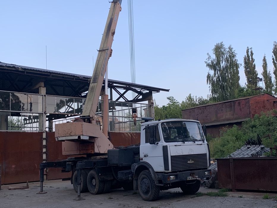 Послуги автокрана Рівне