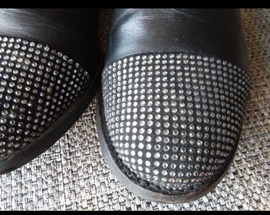 Portugal Skórzane sztyblety cyrkonie 36