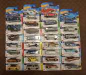 Lote 30 miniaturas hot wheels