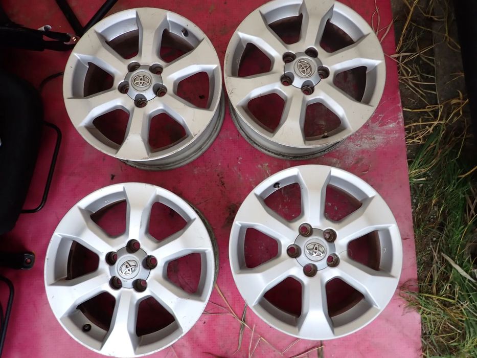ALUFELGI KOMLET TOYOTA RAV4 17&#039; 5X114,3 7.0&quot;