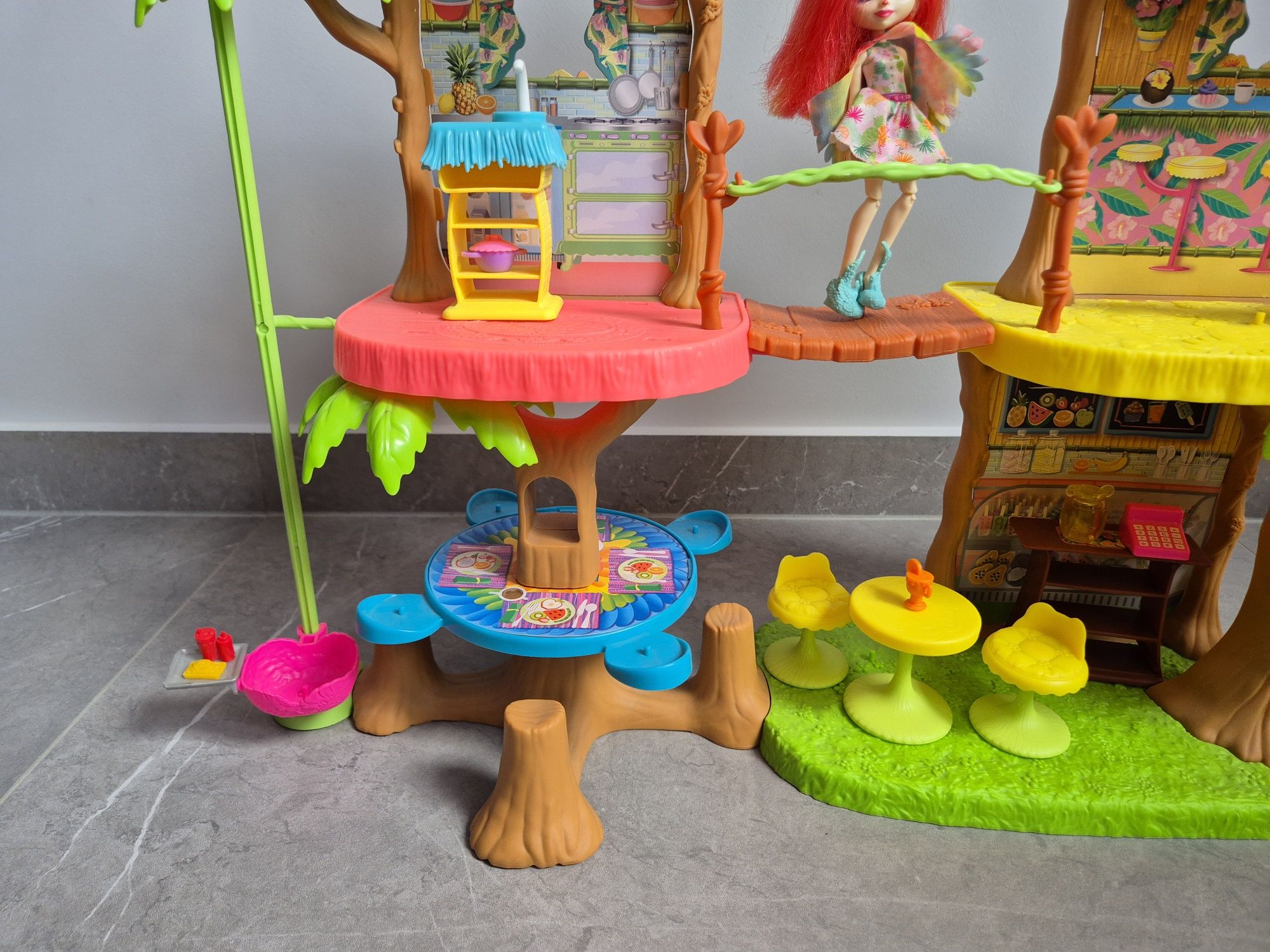 Duzy DOMEK ENCHANTIMALS Tropical cafe +Dodatki