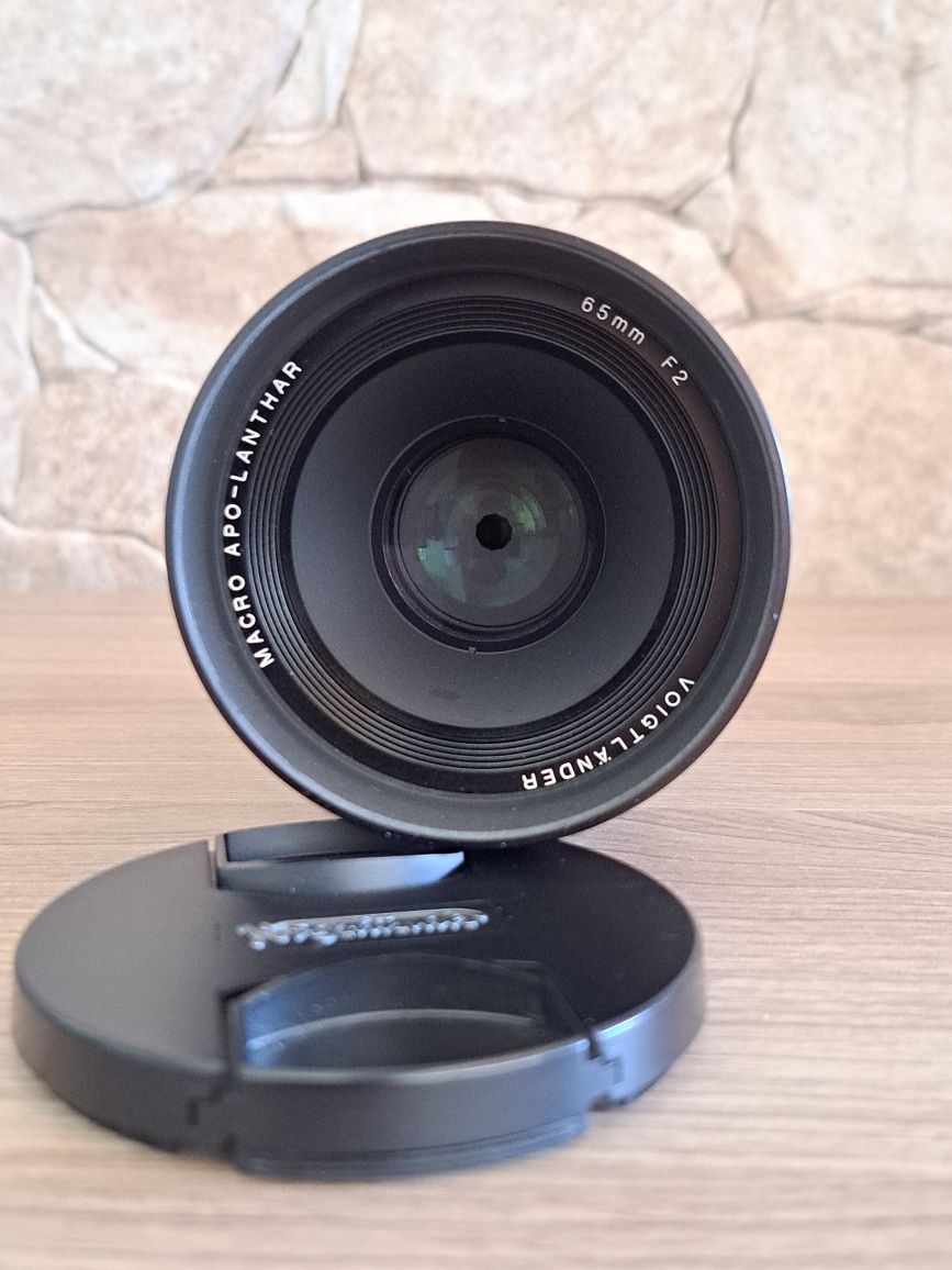 Voigtlander 65mm Macro f.2 - sony e-mount