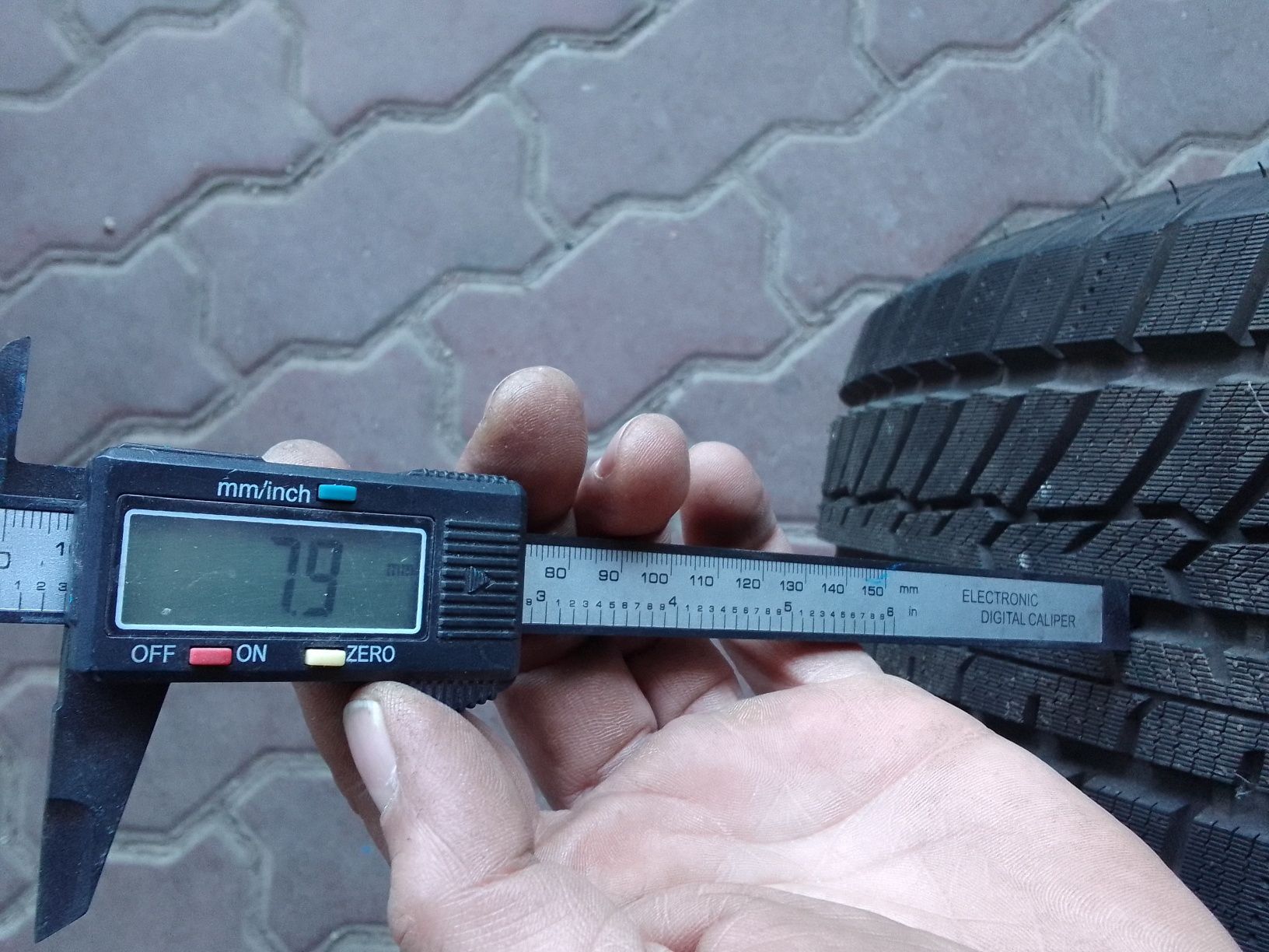 2 Opony Nowe zimowe 195/60r15 AUSTONE