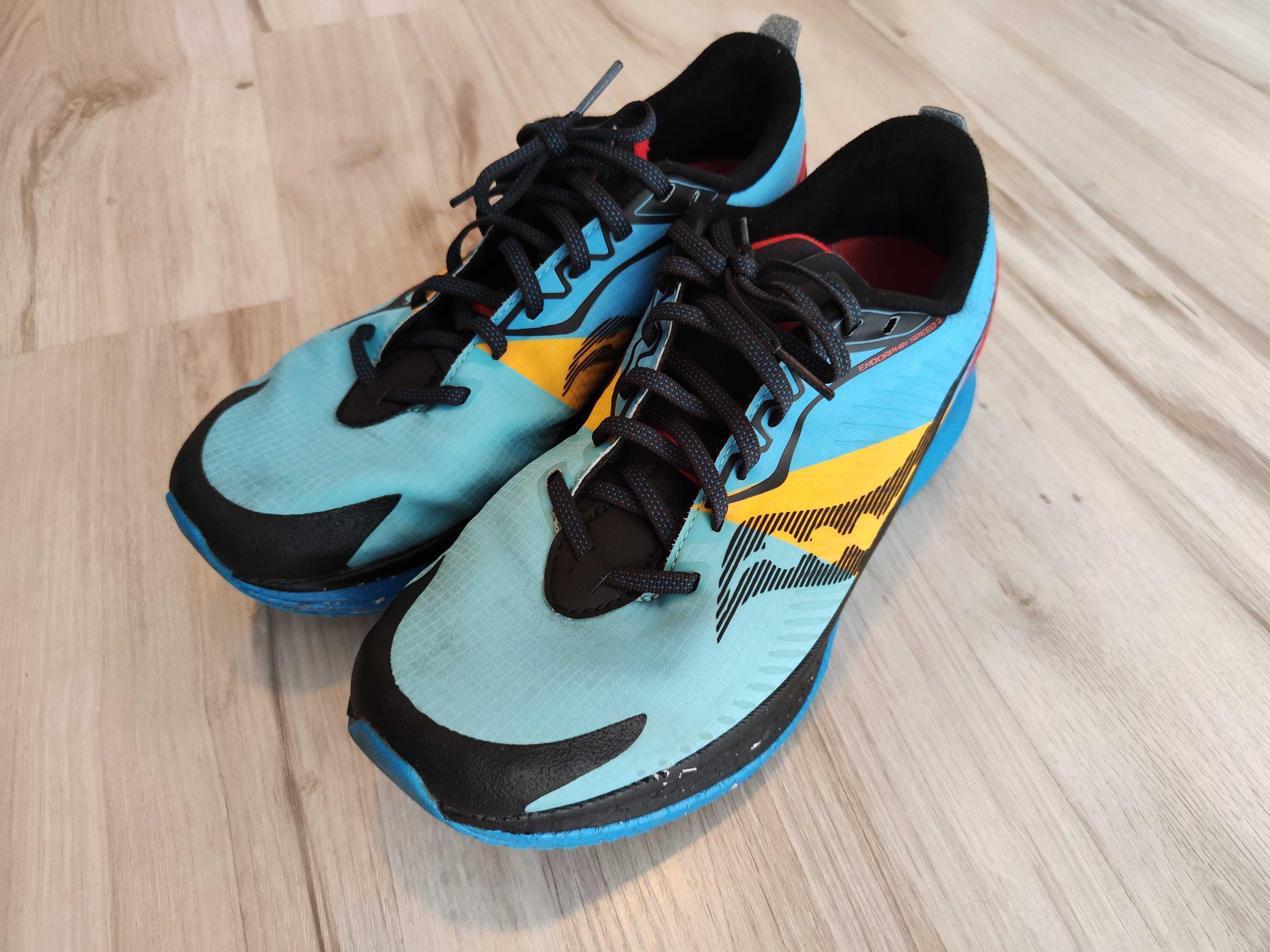 Saucony Endorphin Speed Runshield, rozmiar 41