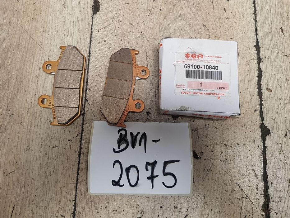 Klocki hamulcowe tył Suzuki AN400 Burgman K7 K8 K9 L0 L1  69100-10840