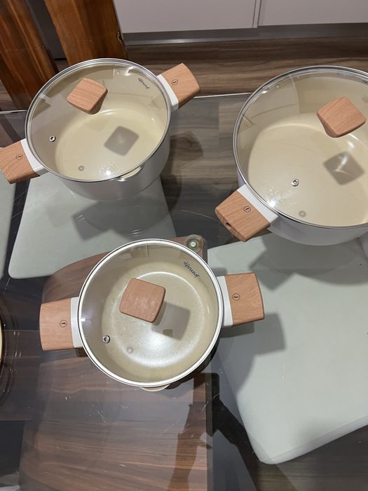 Conjunto de tachos e frigideiras da Jomafe Portugal