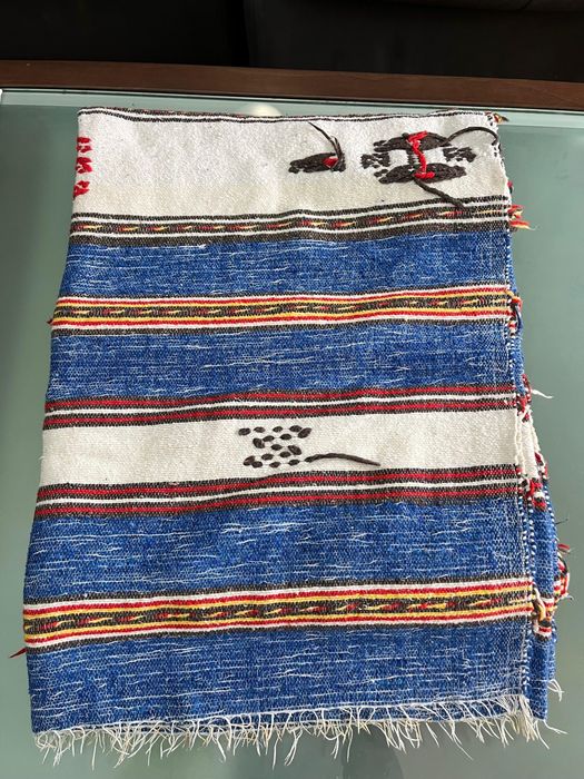 Manta mexicana 2.80 x 2.00 bom estado