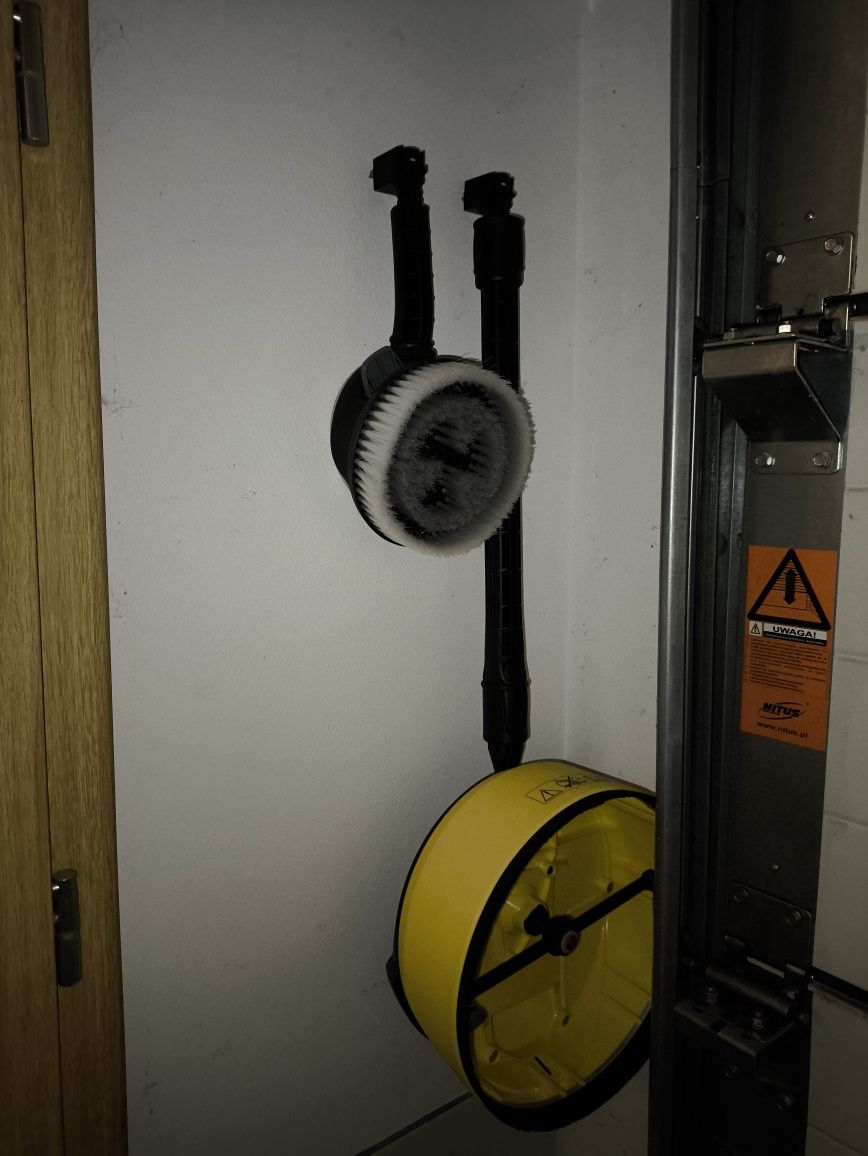 Uchwyt, zawieszka myjka ciśnieniowa Karcher Myjka, Nilfisk, Parkside n