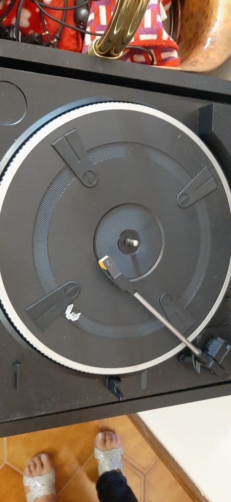 Aparelhagem com gira discos
