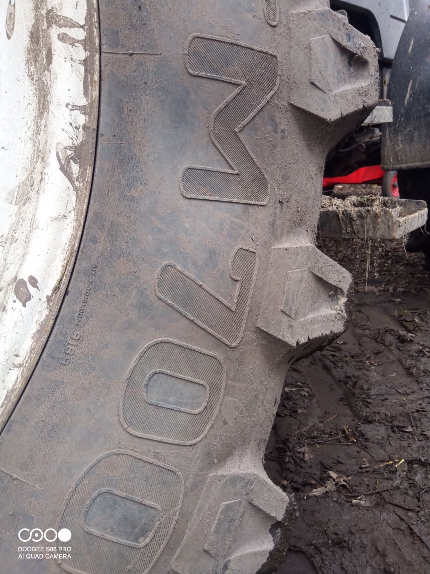Opona 580/70 r.38 TM700 Pirelli