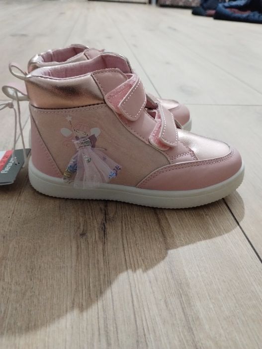 Buty trzewiki nowe 26 brokatowe księżniczki