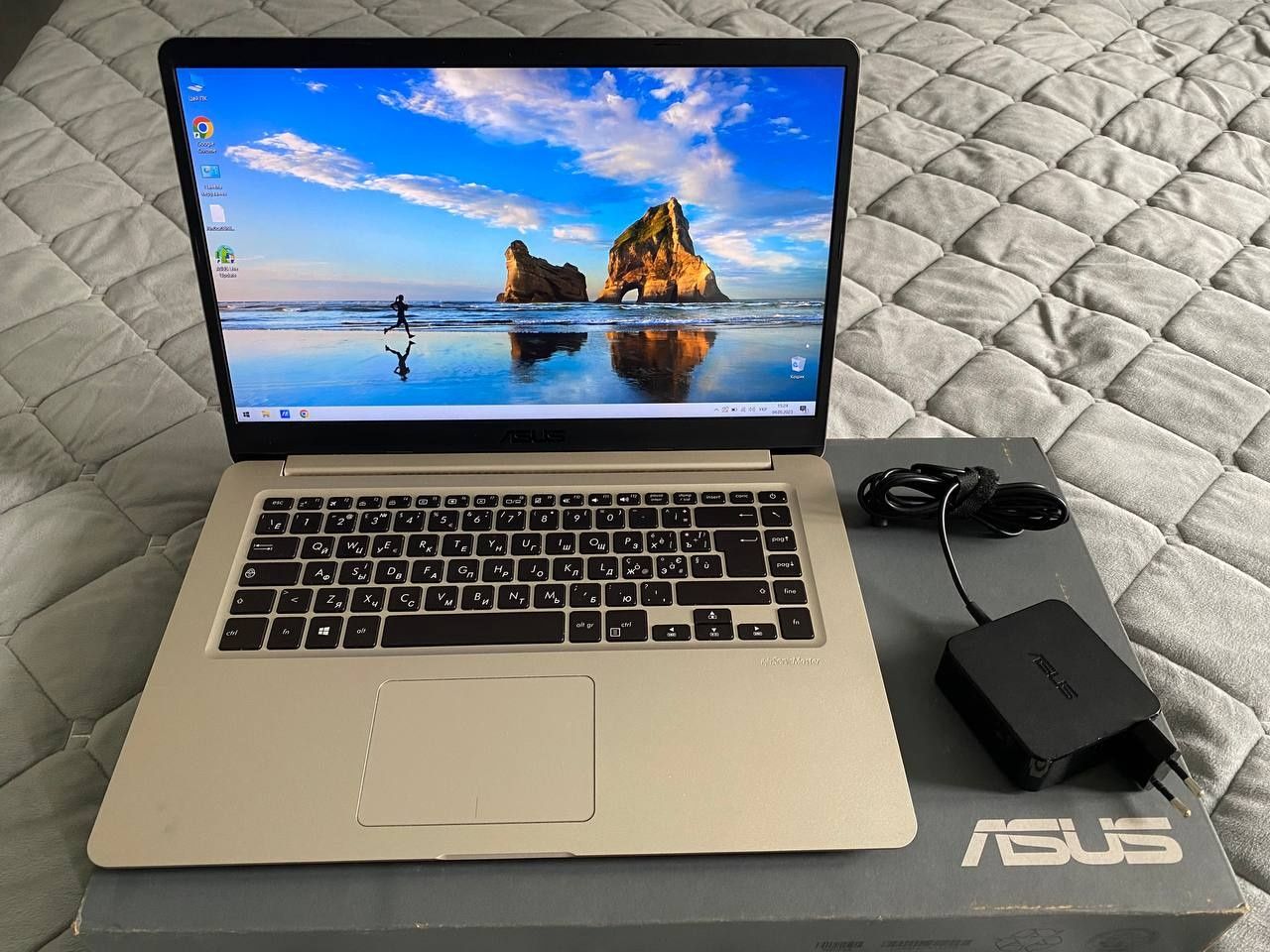 Ноутбук Asus VivoBook S15 i7-8550u/8GB/256GB/MX130