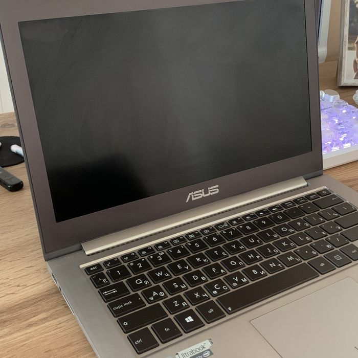 Ноутбук ASUS UX31A