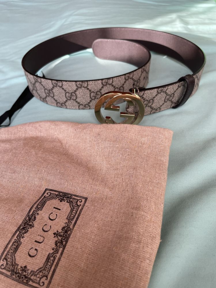 GUCCI Pasek GG Supreme Roz. 85