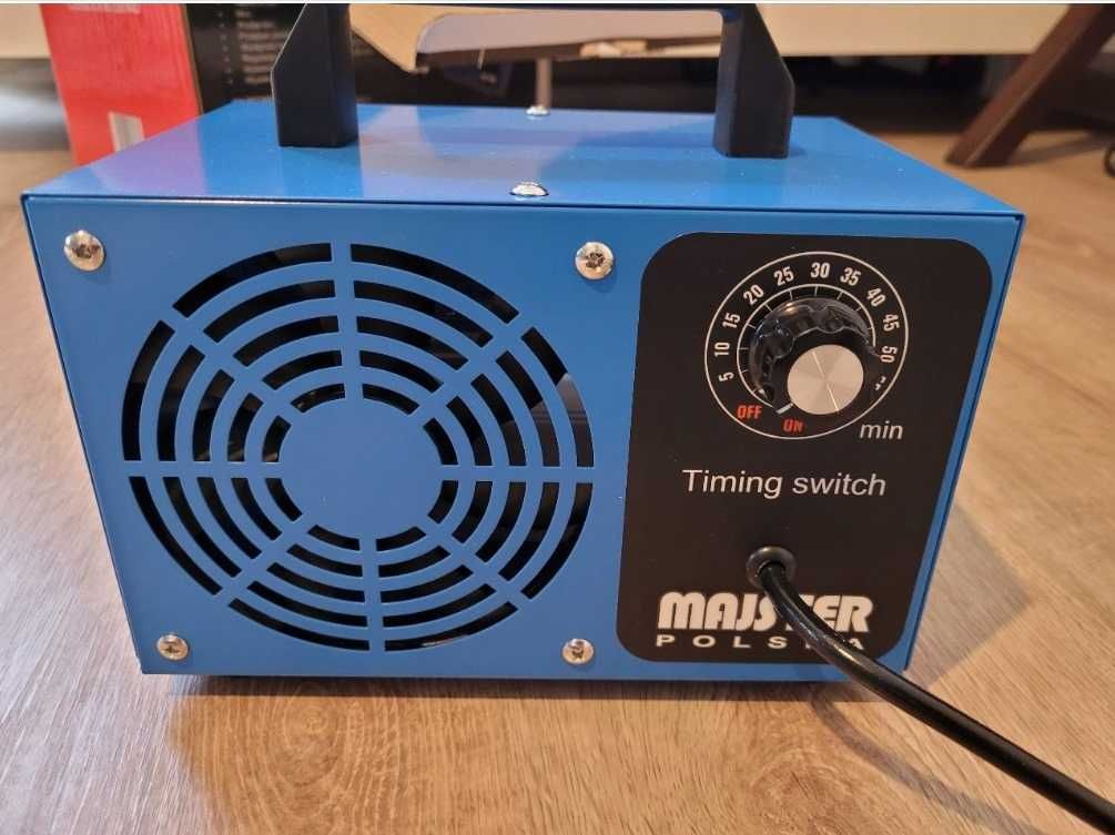 GENERATOR OZONU Ozonator Do samochodu Domu Oczyszczacz Powietrza NOWY