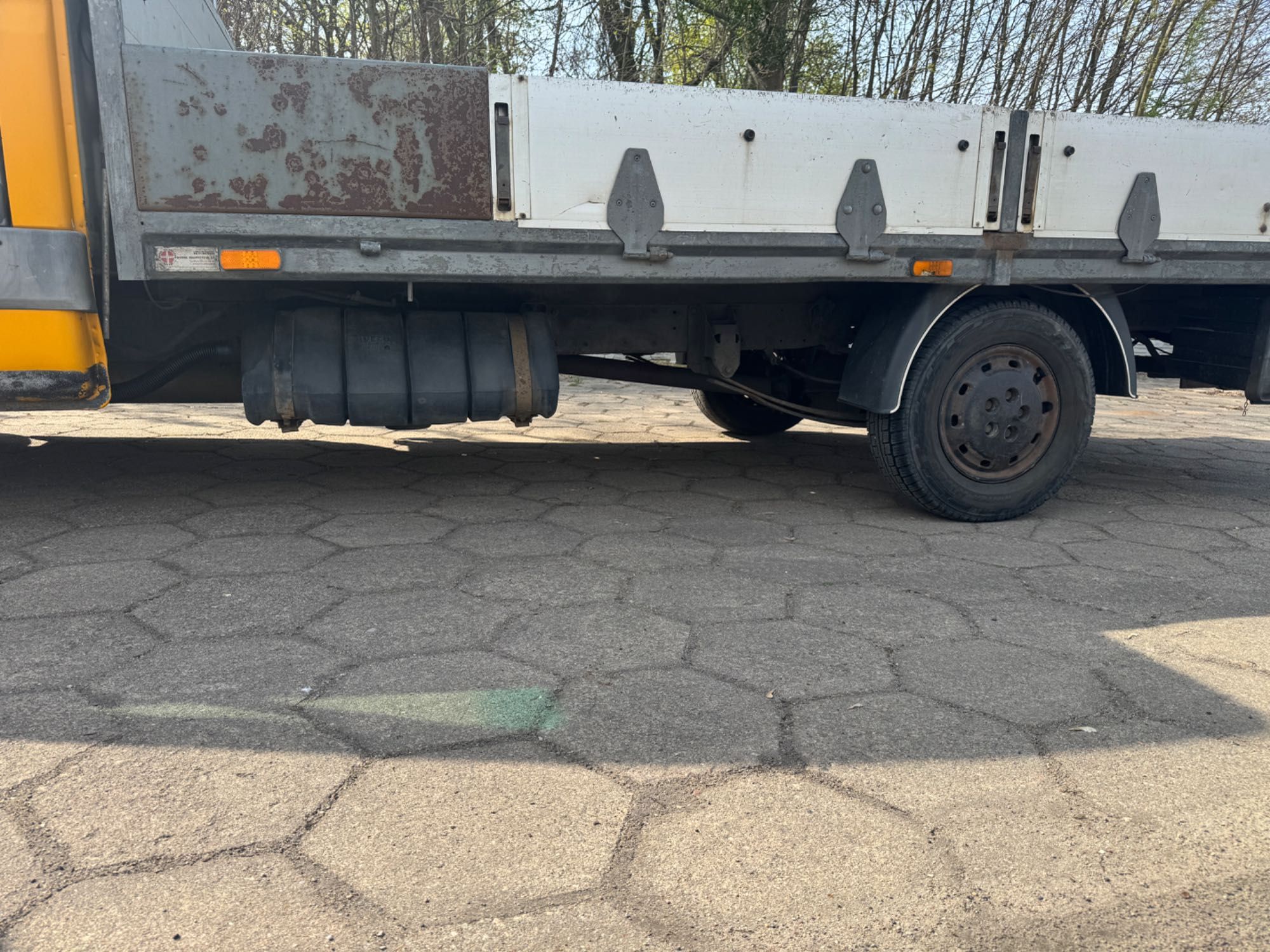 IVECO 35S12 ciężarowy 2004 rok 2,8