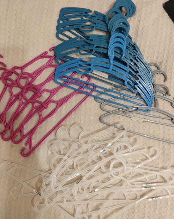 Вішалки дитячі, комплект 38шт