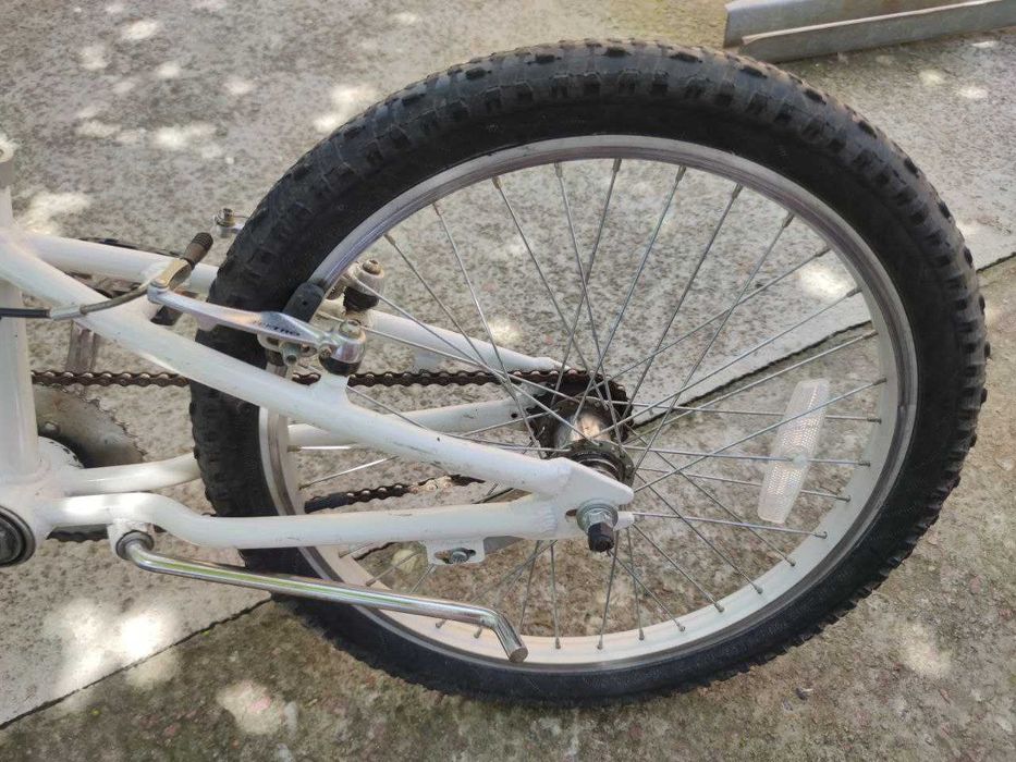 Велосипед дитячий/підлітковий Specialized HOTROCK 20