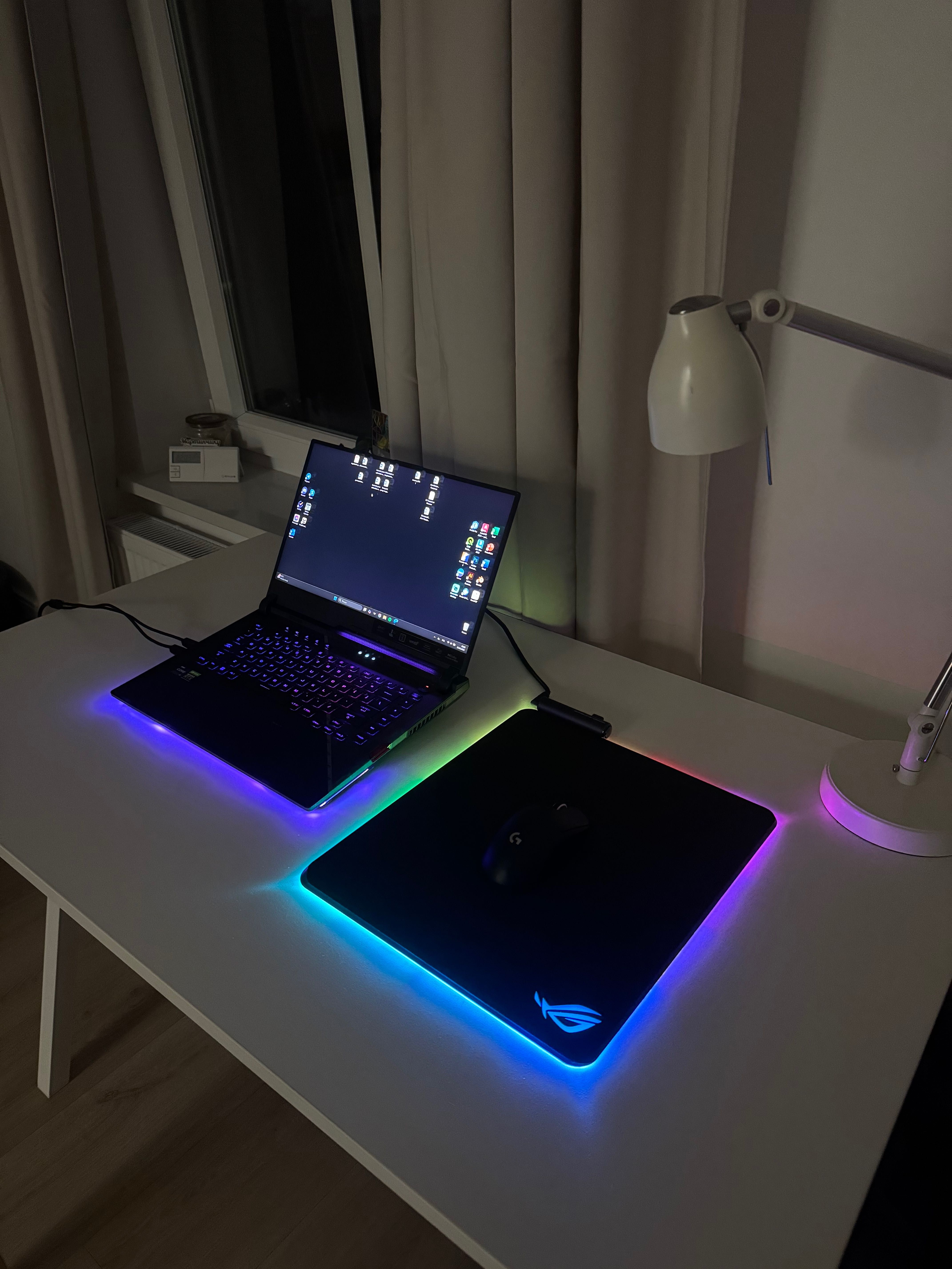 Gamingowa RGB podkładka pod myszkę ROG Balteus