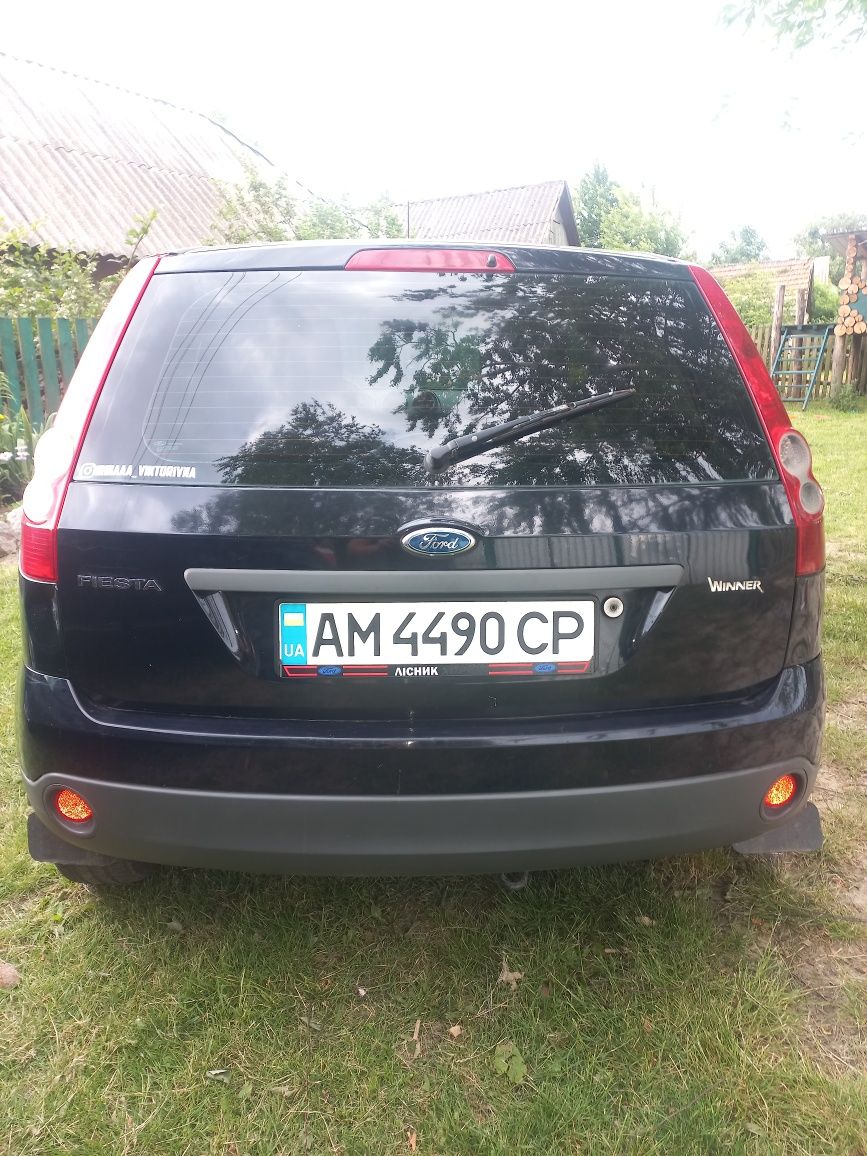 Продам вдасне авто