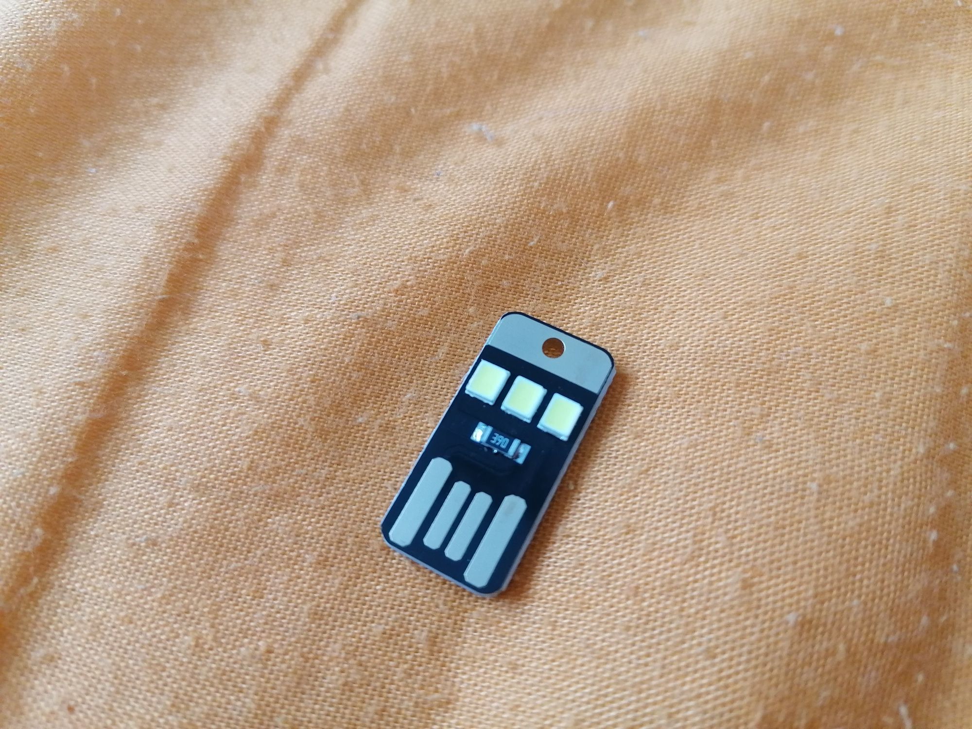 Lantern USB (estilo pen)