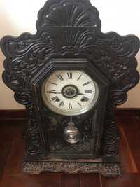 Buda da Felicidade em bronze e Relógio Ansonia clock Co