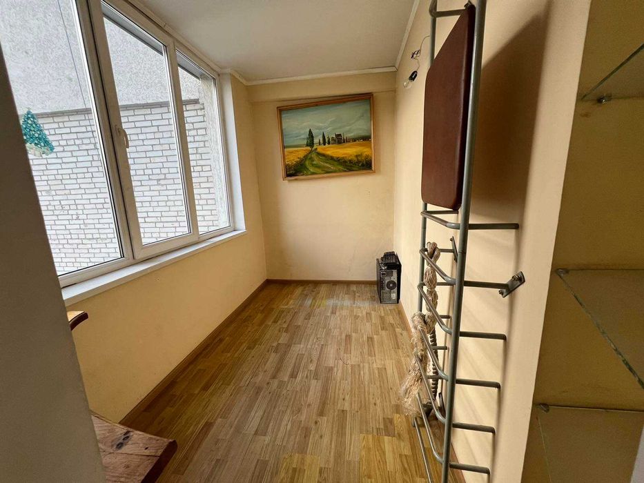 Продаж 3к. квартири Виставки САДКИ Терміново