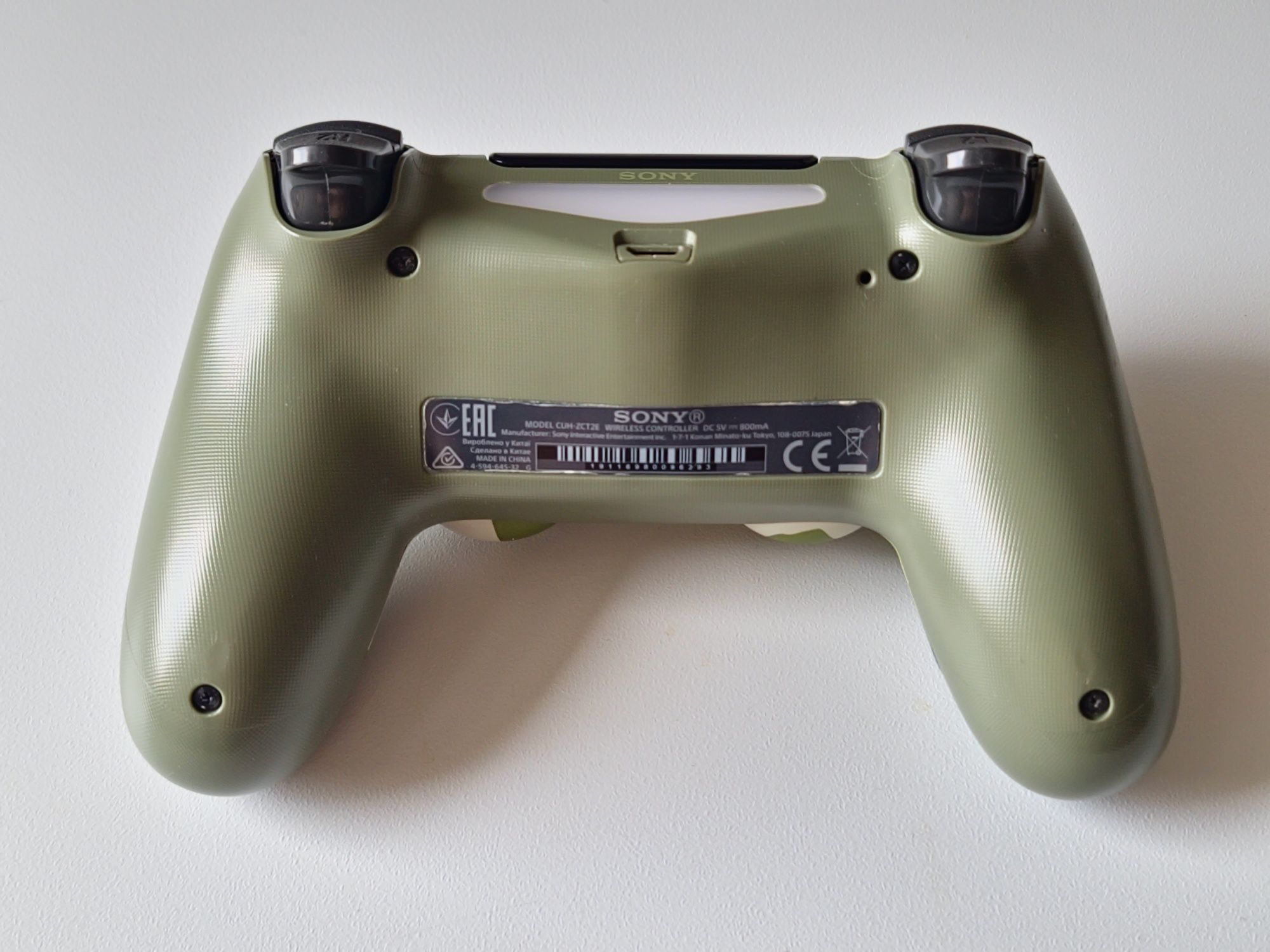 Pad Dualshock PS4 V2 - Hall - jak nowy