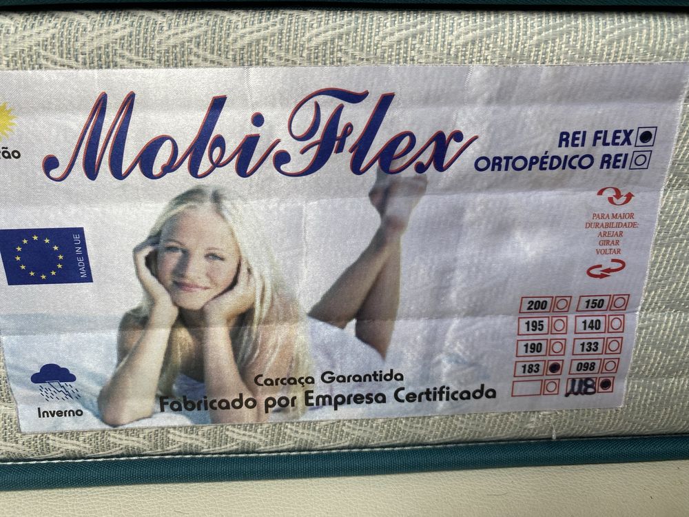 Sommier  branco 190*120 com colchao