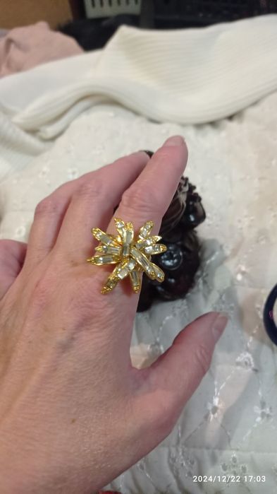 Кольцо концертное бижутерия элитн.