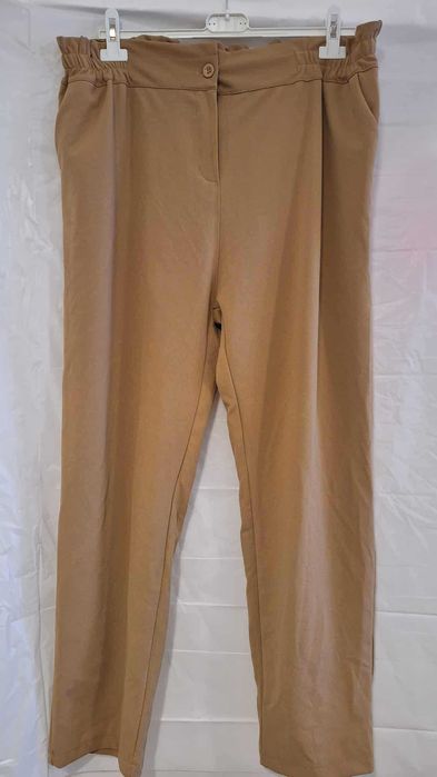 Świetne duże spodnie. Uniwersalne. Bioderka do 150 cm.