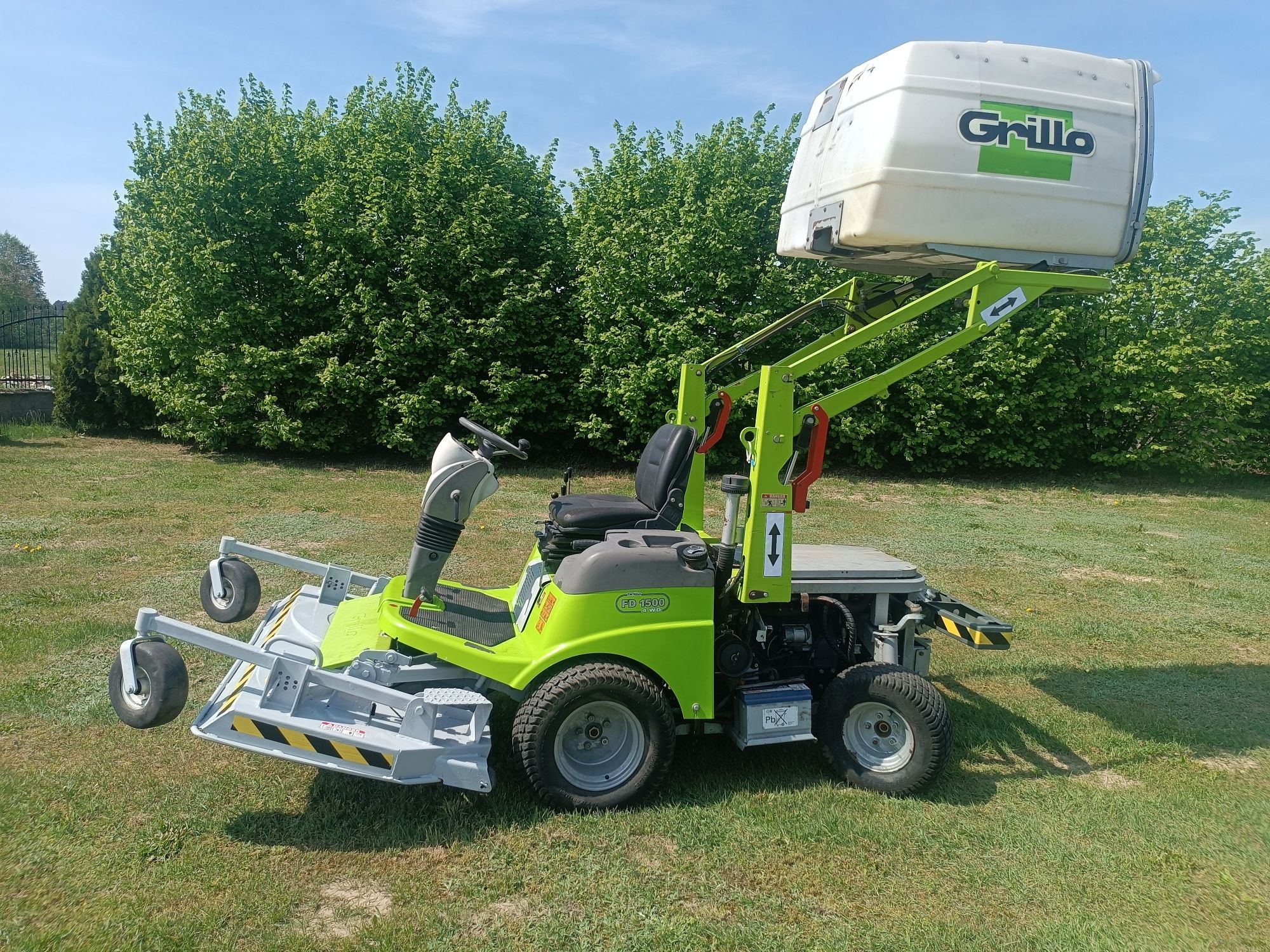 Kosiarka traktorek  samojezdna Grillo model FD 1500 4x4 silnik Kubota