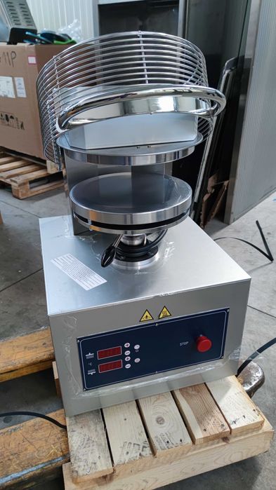 Formadora / laminador / modeladora de pizzas (pizzaria) NOVA