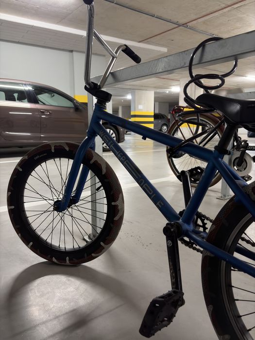 Bmx Wethepeople Cult Vans Salt