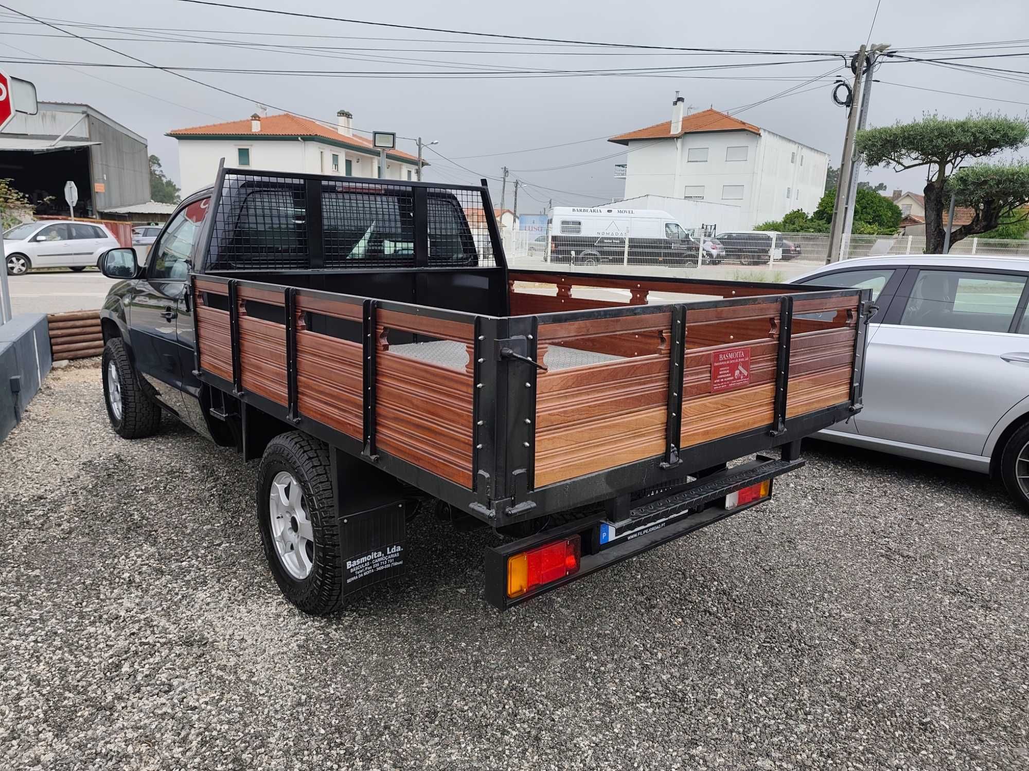 Vw Amarok 2.0tdi 2012 caixa madeira Nova