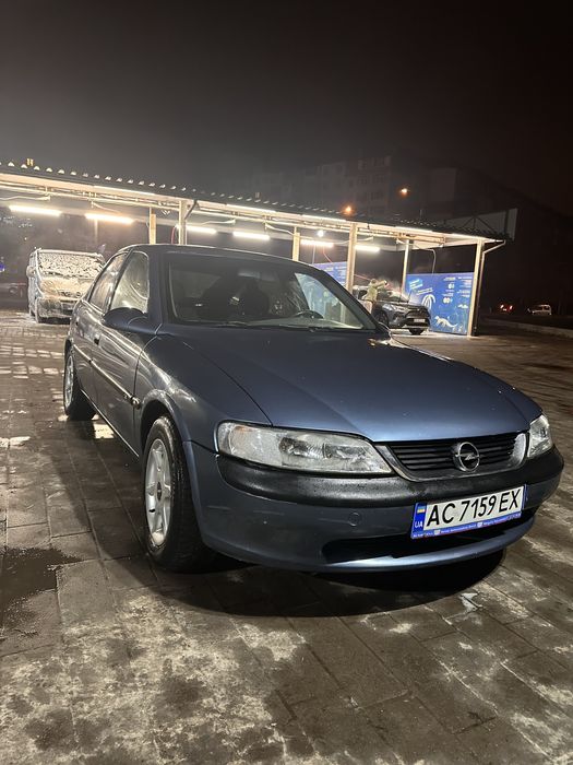 Опель вектра б, Opel