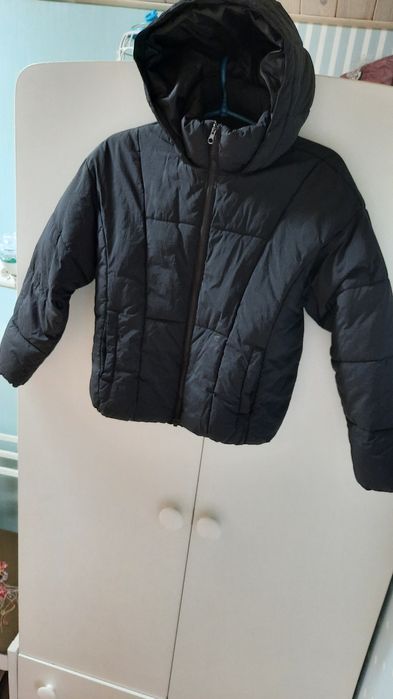 Куртка на зиму,осень,утеплённая для девочки