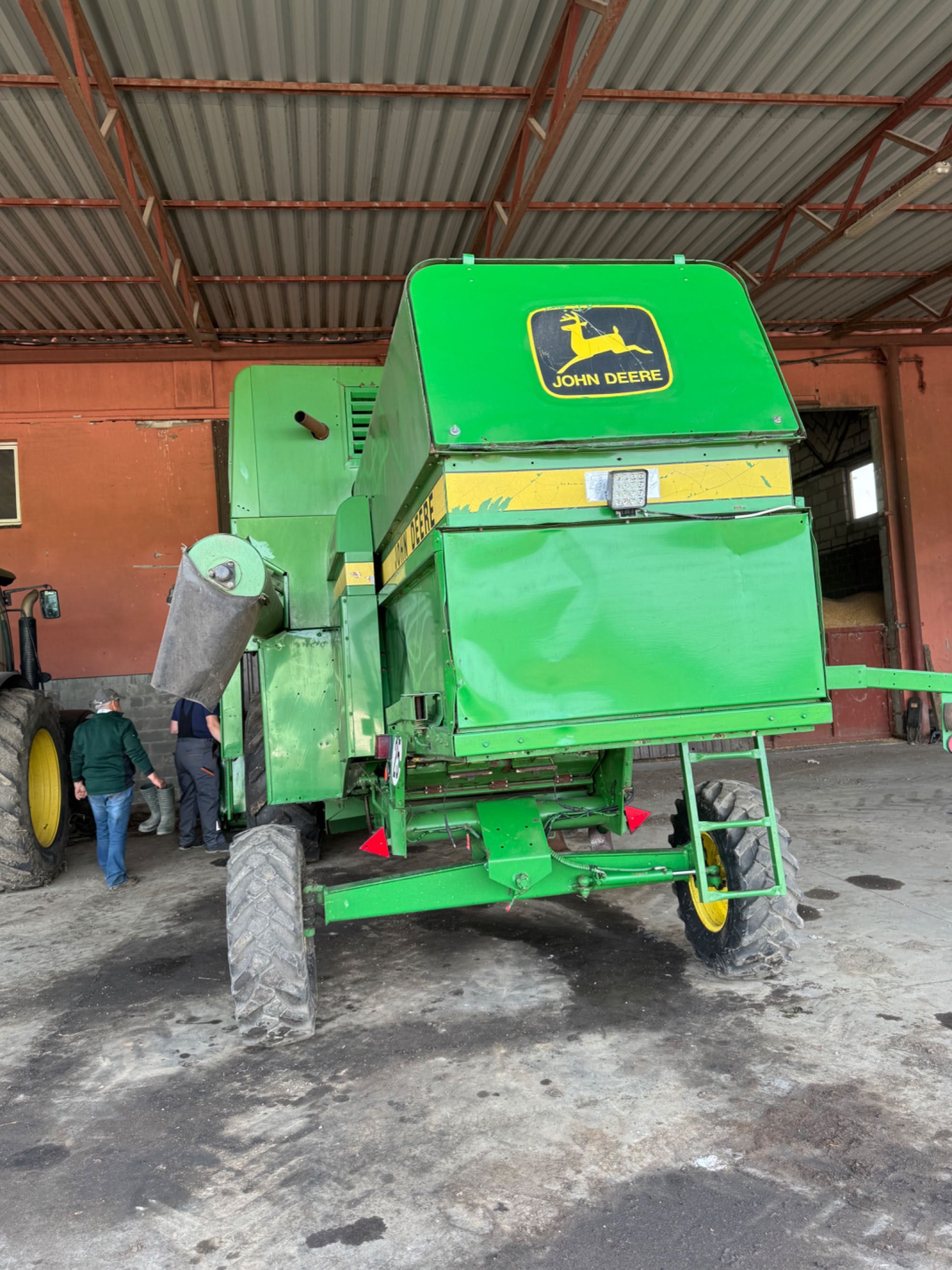 John Deere 1166 gotowy do żniw