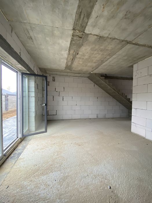 Продаж 4-к таунхаус 105 м² 67000 $ Ворзель РОЗТЕРМІНУВАННЯ