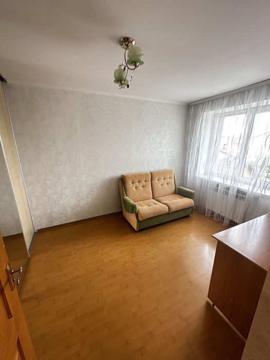 Здається 2-кімнатна квартира