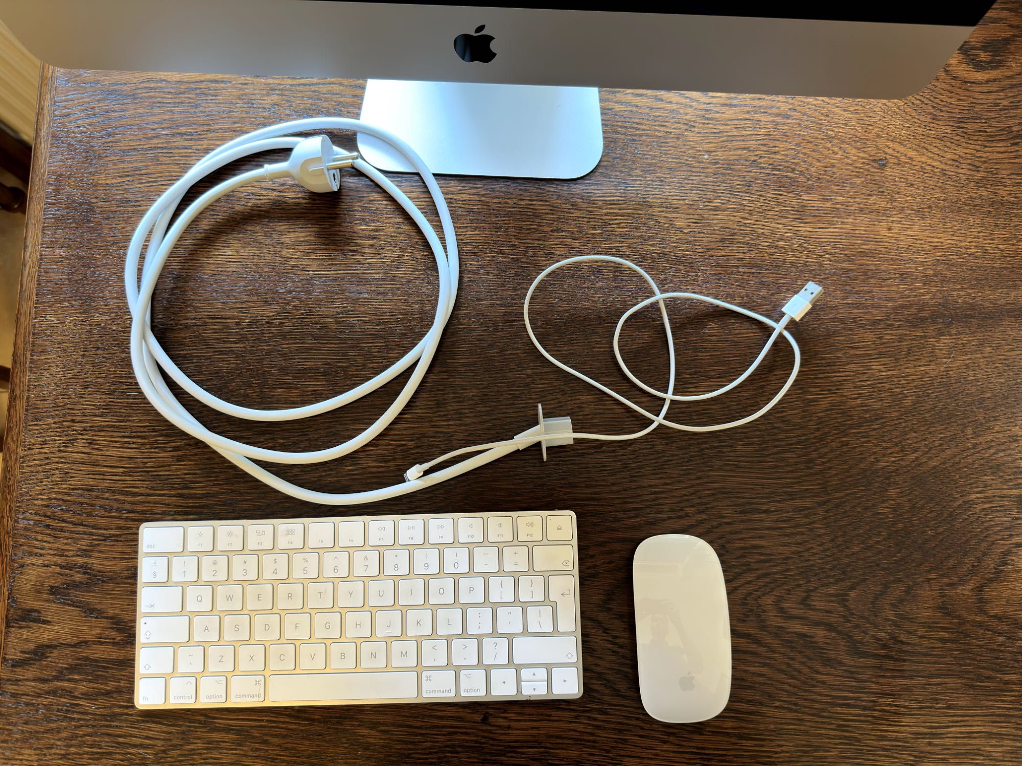 iMac 21,5 A1418 jak nowy Intel i5 256gb ssd magic faktura VAT 23%