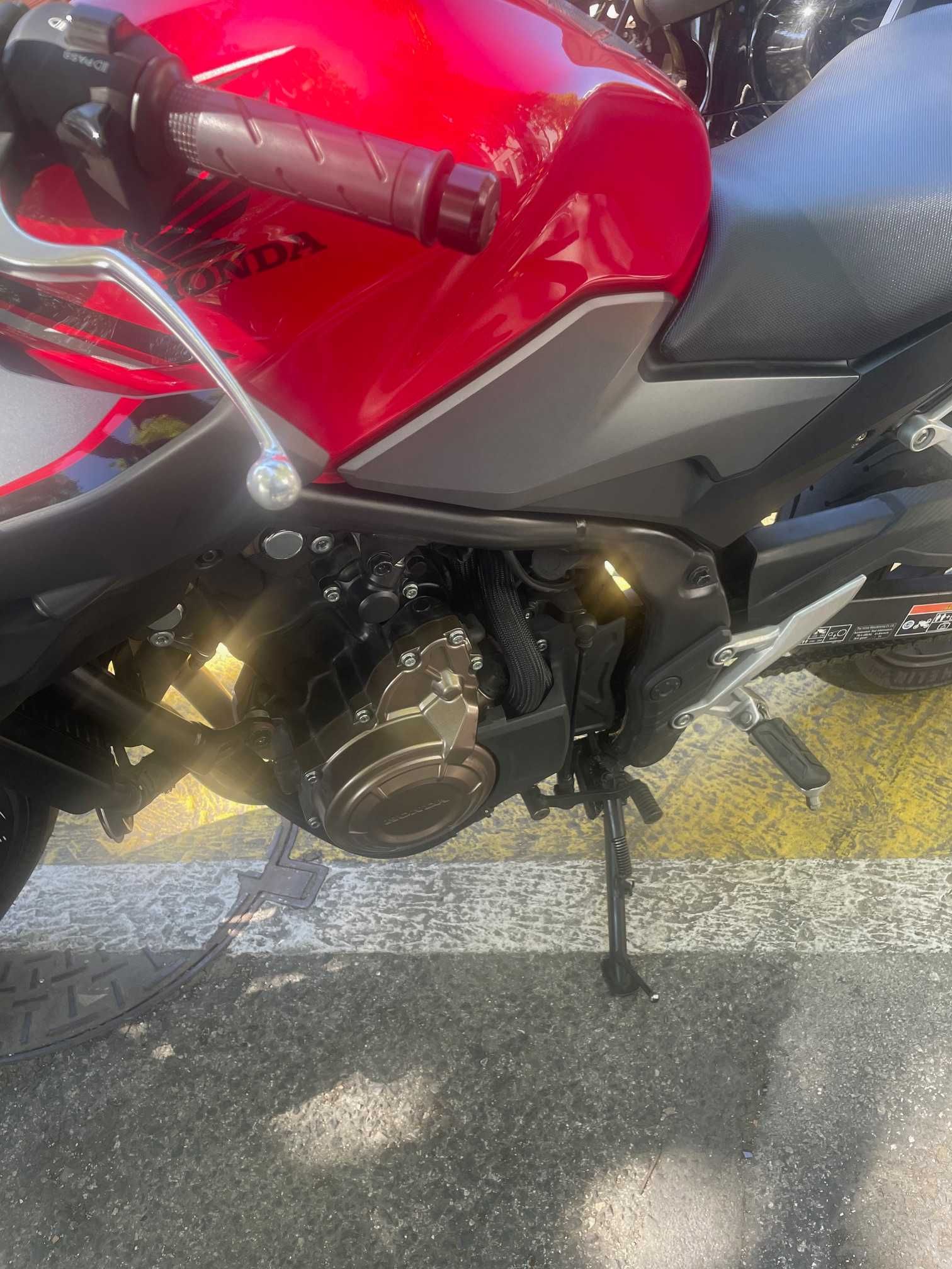 Moto cb500f 2021