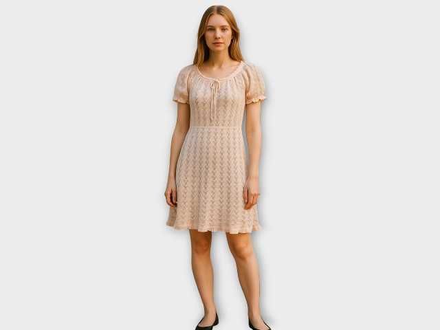 Śliczna sukienka ażurowa Popin S/M pudrowy róż lato boho
